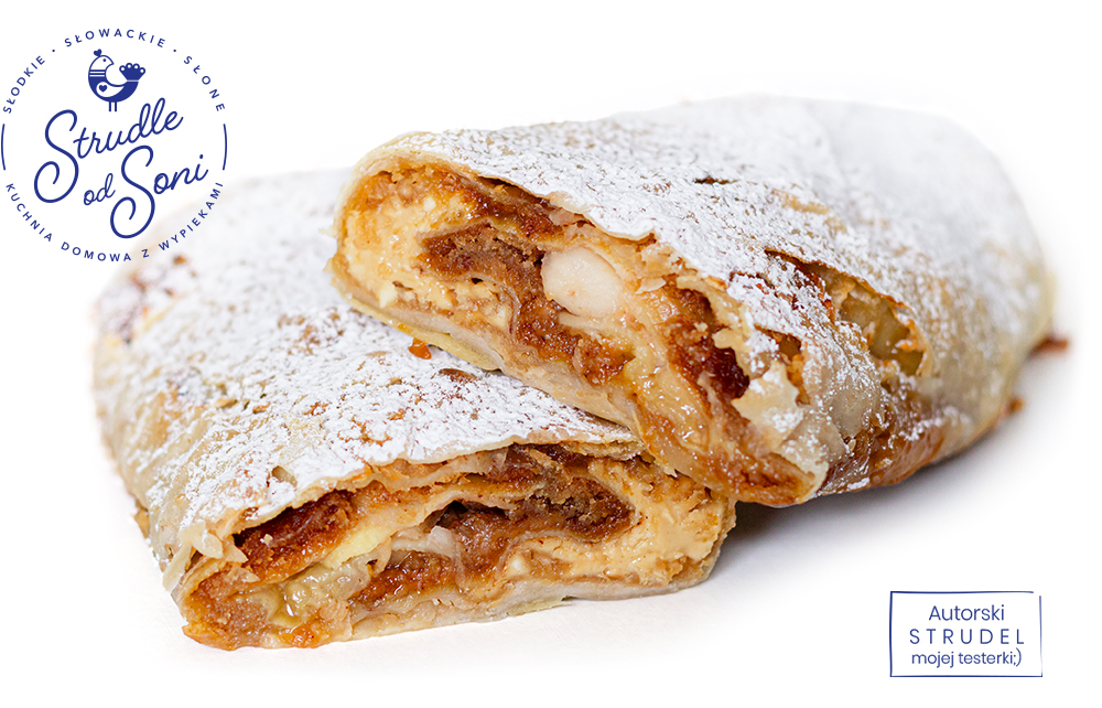 Na zdjęciu upieczony pachnący aromatyczny, świąteczny strudel z imbirem, jabłkiem, ciasteczkami korzennymi, karmelem i pastą z orzeszków ziemnych. Pachnący Świętami:)